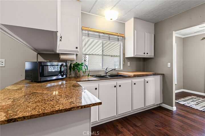 Property Photo:  2700 Cienaga St 4  CA 93445 