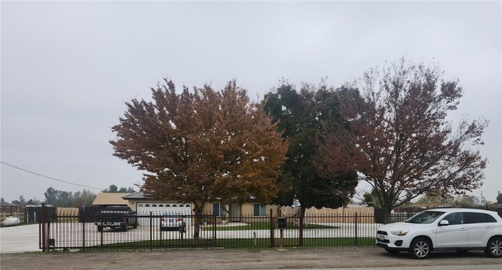 5348 Gatson  Bakersfield CA 93314 photo