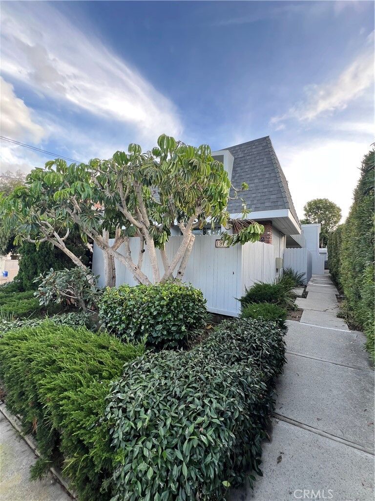 Property Photo:  1912 Bataan Road  CA 90278 