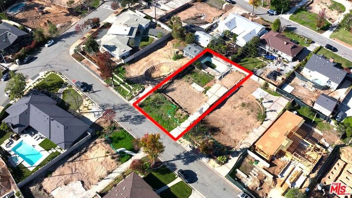 Property Photo: 1685 E Calaveras Street CA 91001