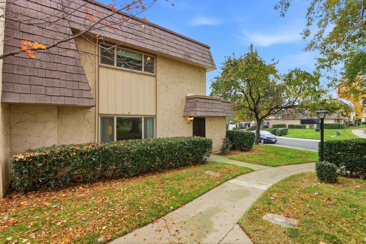 Property Photo: 6025 Casa Alegre CA 95608