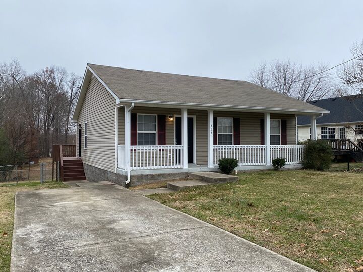 Property Photo:  505 Caney Ct  TN 37040 