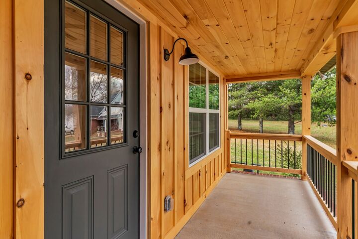 Property Photo:  126 Cody Ct  TN 37148 