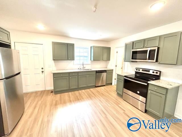 Property Photo: 208 Meadow Street A AL 35768