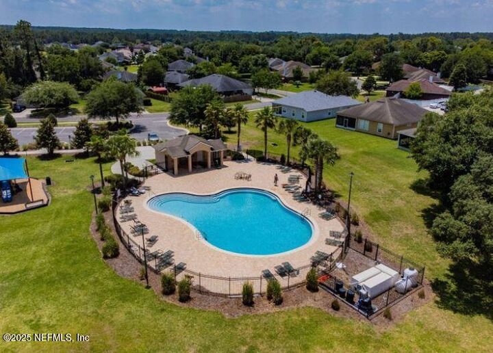 Property Photo: 1837 Creekview Drive FL 32043