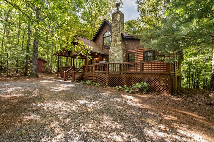 Property Photo:  162 Little Falls Drive  GA 30559 