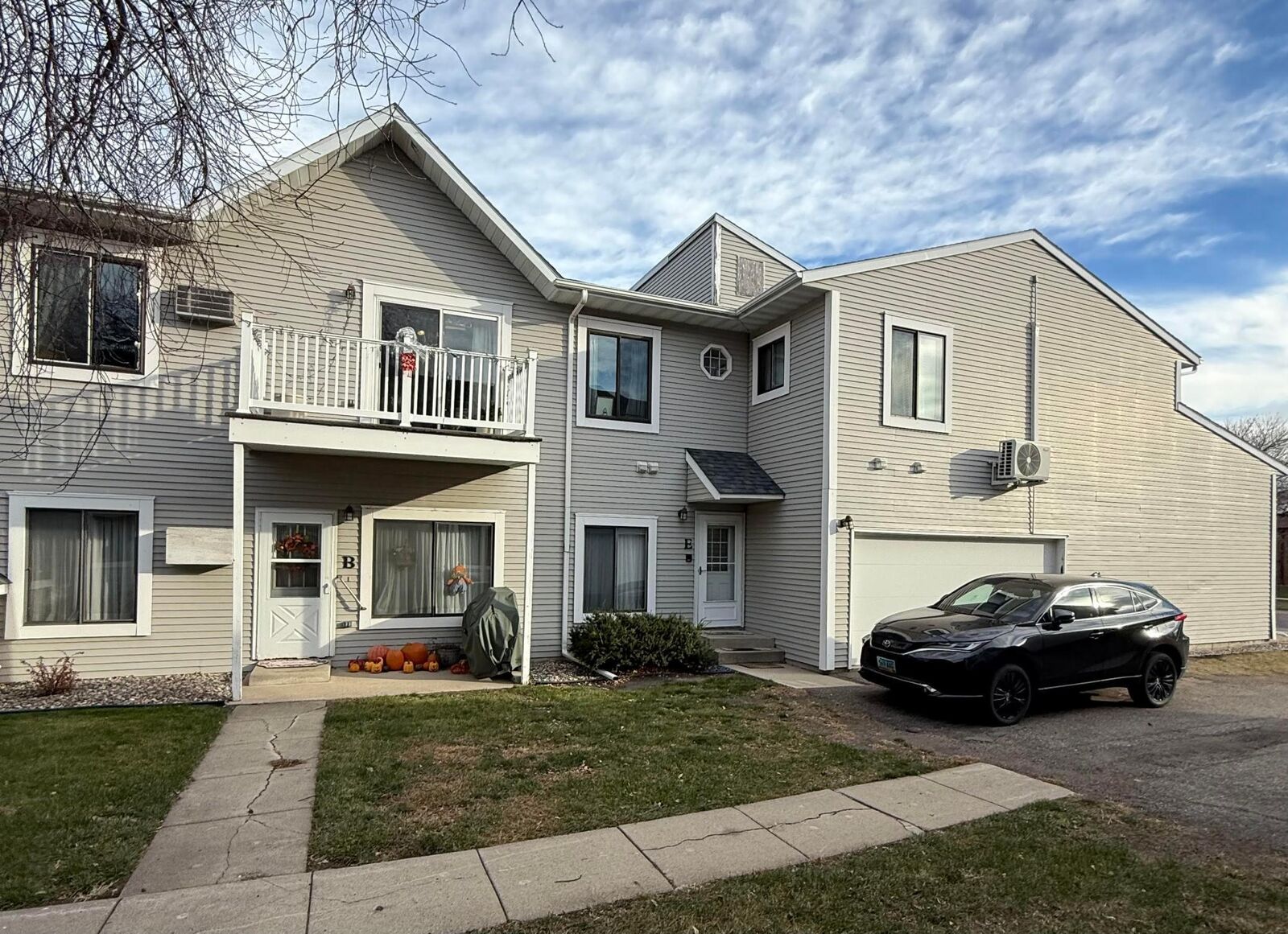 Property Photo:  3311 15th Avenue S Unit E  ND 58103 