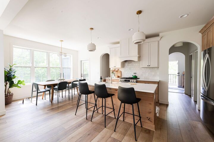 Property Photo:  2 Spring Marsh Lane  MN 55127 