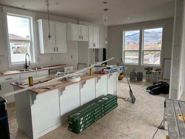 Property Photo: 333 Mountain View Drive 121 OR 97540