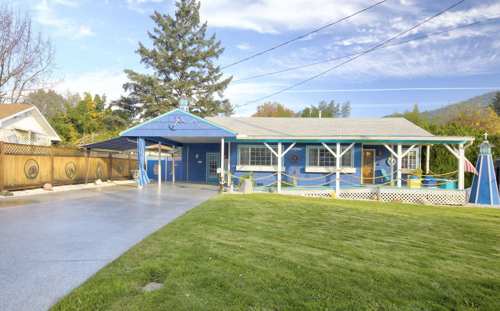 Property Photo: 1067 SE Ashley Place OR 97526