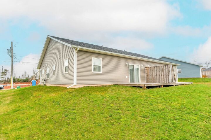 Photo de la propriété:  33 Aidan Street  PE C1E 3P9 