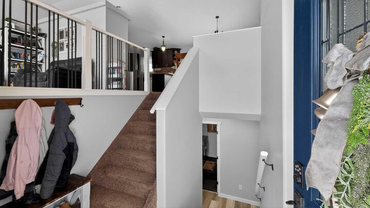 Property Photo:  601 10 Avenue W  AB T0K 0B0 