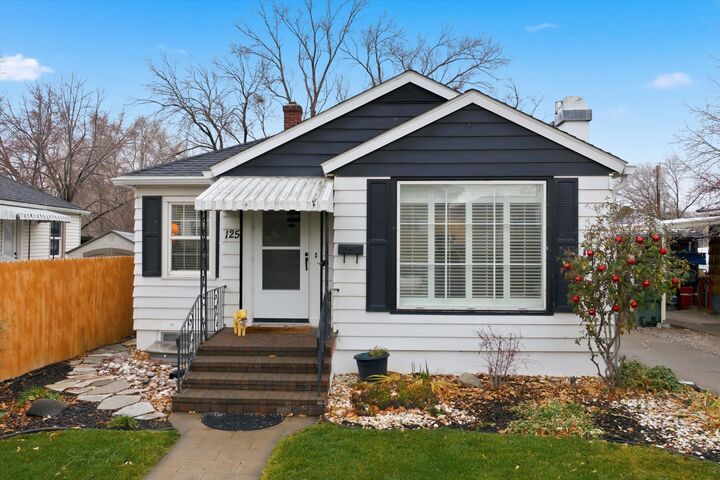 Property Photo: 125 S 14th ID 83201