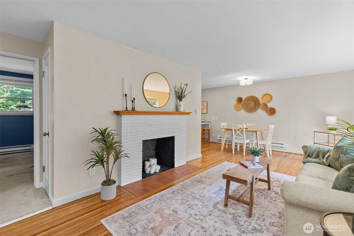 Property Photo: 13523 23rd Place NE WA 98125