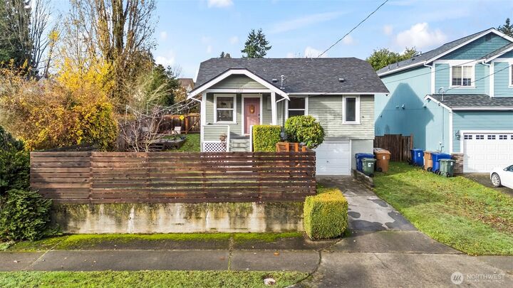 Property Photo: 1510 S Proctor Street WA 98405