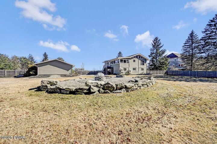 Property Photo: 114 Overlook Lane PA 18428