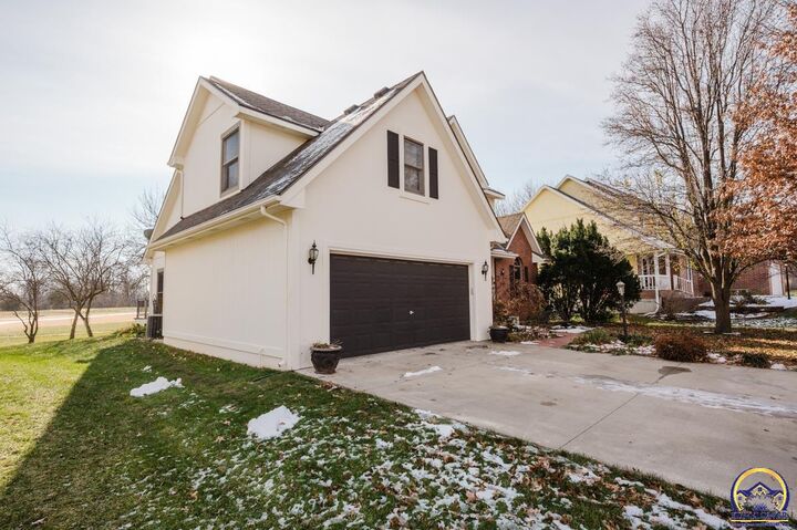 Property Photo: 3807 SW Trevino Ct KS 66610