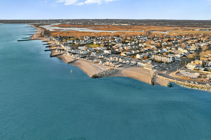 44 Washington Parkway  Stratford CT 06615 photo