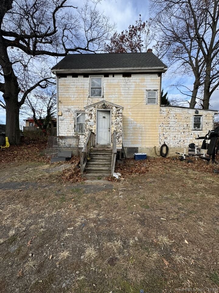 Property Photo: 54 Agnes Street CT 06606