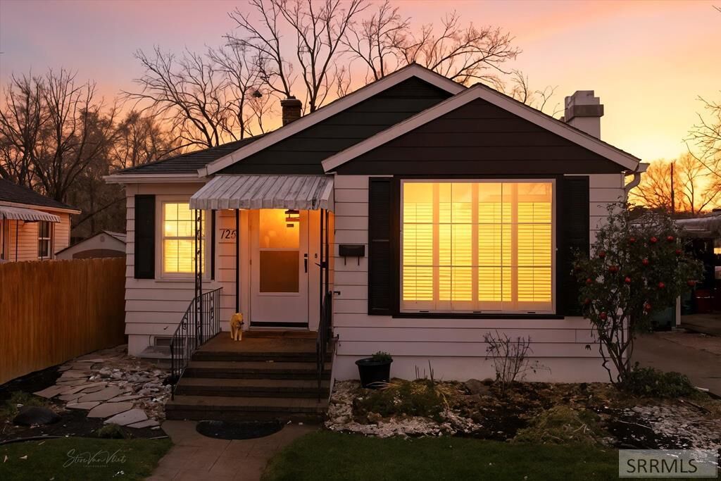 Property Photo: 125 S 14th Avenue ID 83201