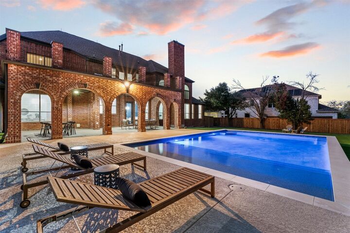 Property Photo: 3238 Bay Hill Lane TX 78664