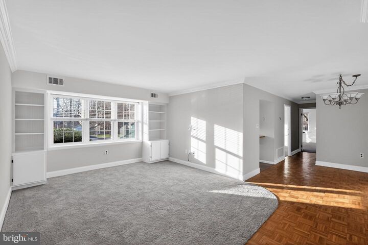 Property Photo: 800 South Avenue B4 PA 19018