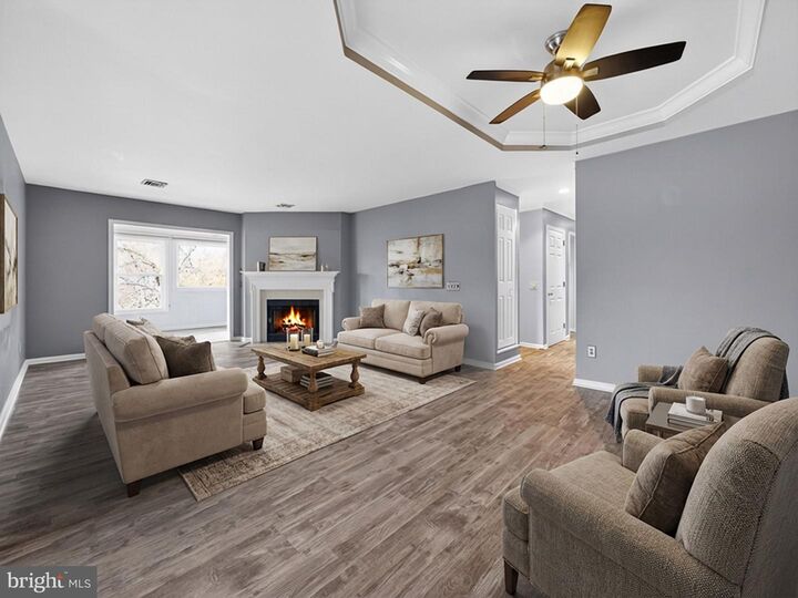 1007 Country Place Drive  Lancaster PA 17601 photo