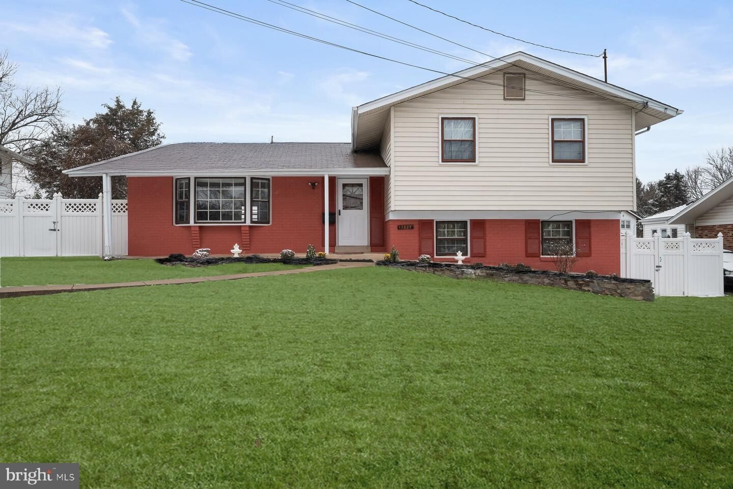 Property Photo:  11828 Enid Drive  MD 20854 