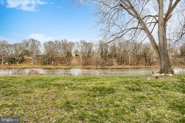 Property Photo: 516 Lamp Post Lane PA 17011