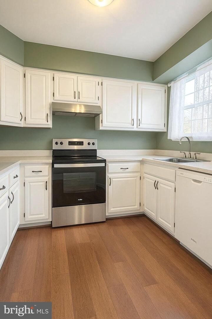 Property Photo: 14416 Colonel Fenwick Court 547 MD 20772