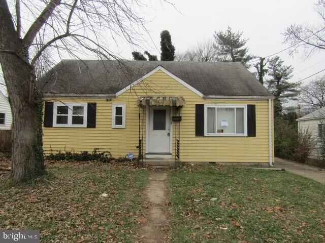 2711 Lakehurst Avenue  District Heights MD 20747 photo