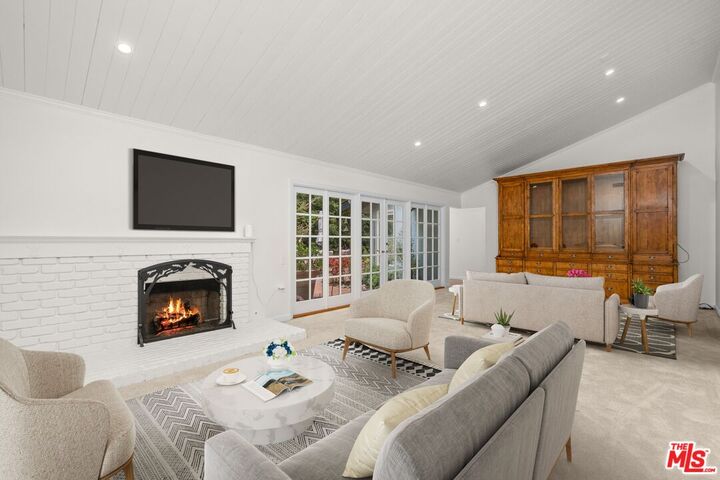 Property Photo:  30604 Sicomoro Dr  CA 90265 