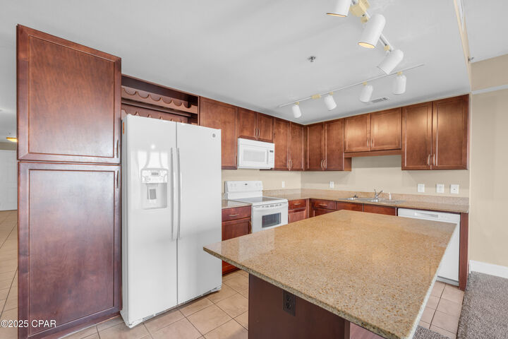 Property Photo: 9902 S Thomas Drive 935 FL 32408