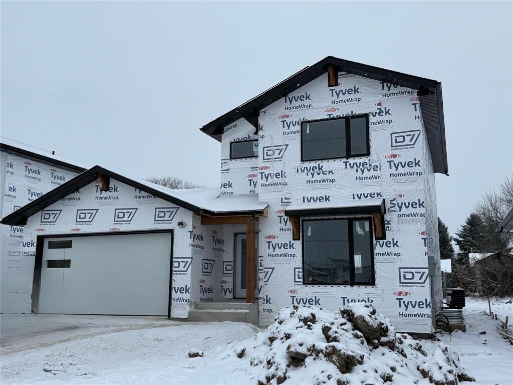 Property Photo: 44 Sterling Crescent MB R5G 2P9