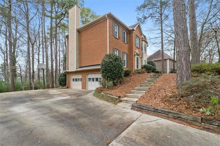 Property Photo: 1050 York Trace SW GA 30064