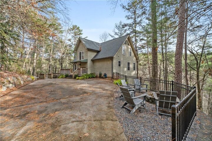 Property Photo:  222 Alte Bruecke Strasse  GA 30545 