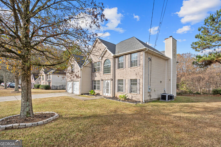 Property Photo: 1910 Boulder Gate Drive GA 30294