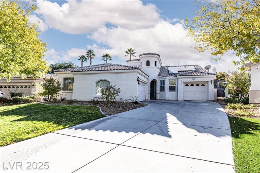 Property Photo: 1140 Piazza Navona NV 89052