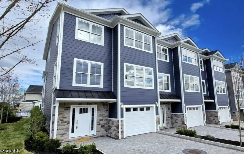 Property Photo: 186 Canterbury Ave NJ 07031