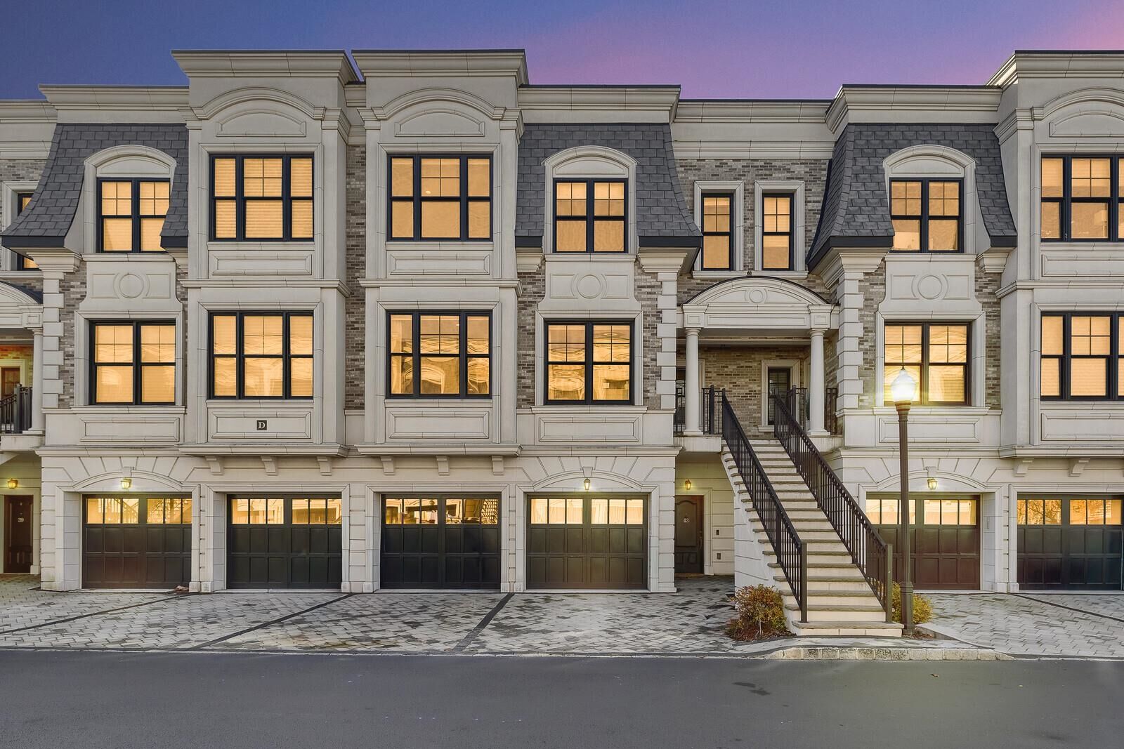 Property Photo:  44 Marquis Court  NJ 07020 