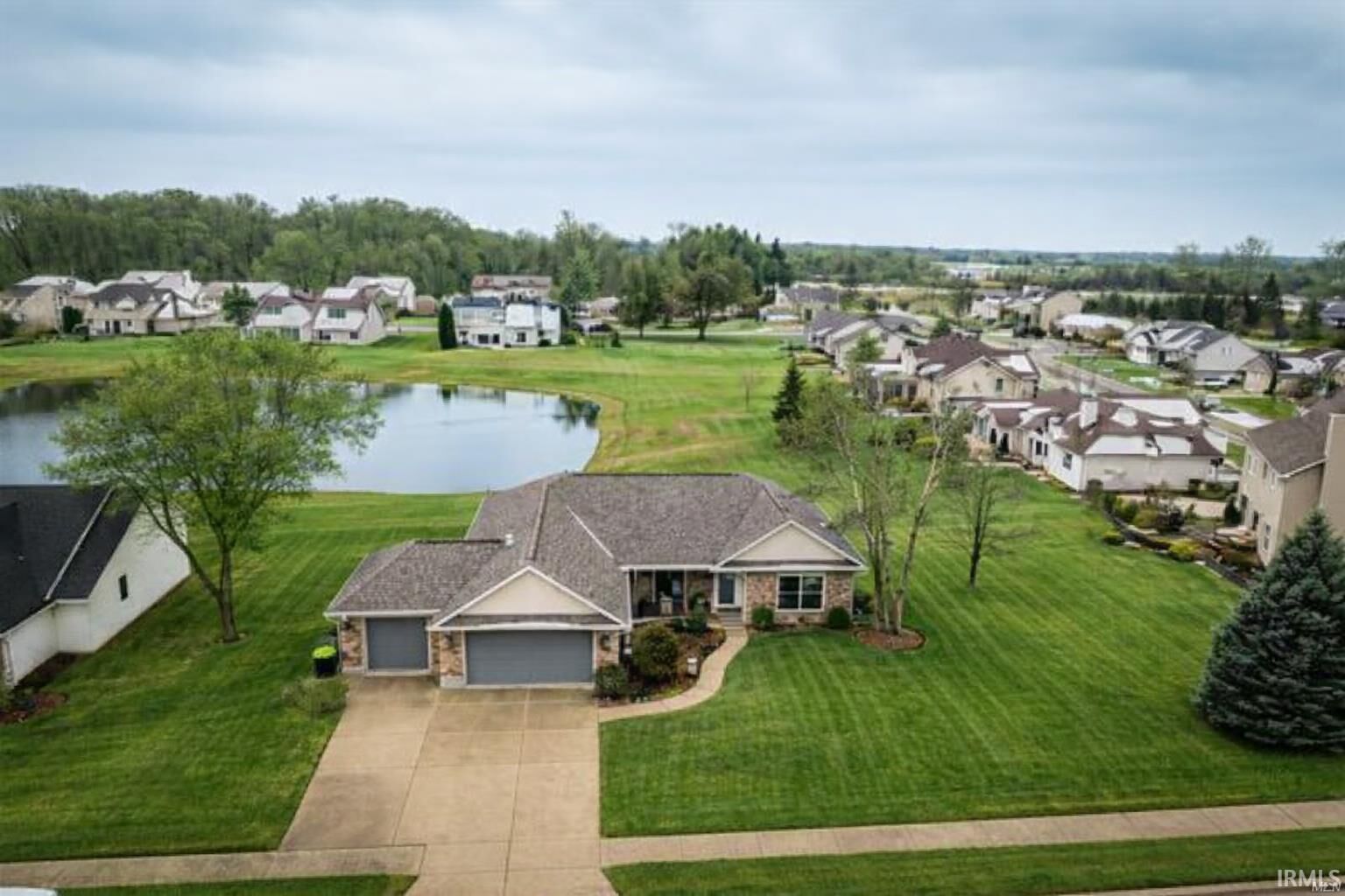 Property Photo:  703 Keswick Drive  IN 46750 