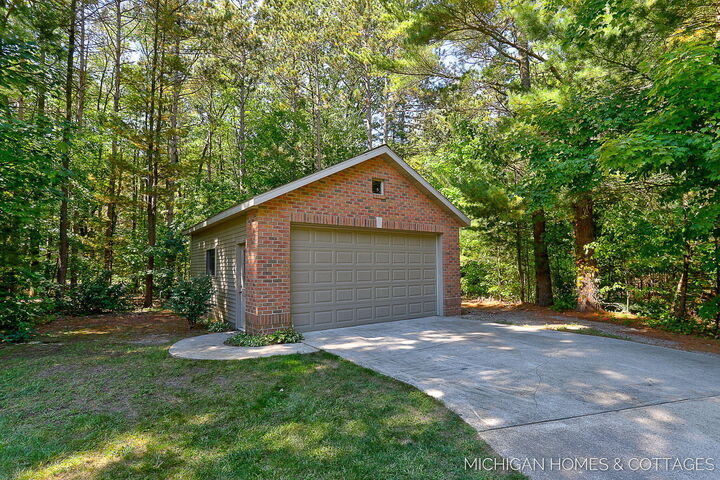 Property Photo:  3981 Tall Grass West Court  MI 49424 