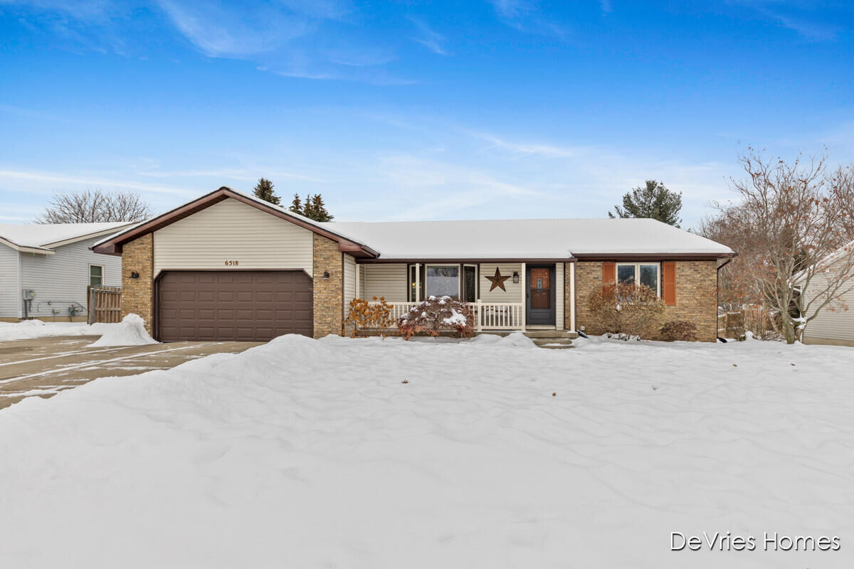Property Photo:  6518 Kingtree Drive SW  MI 49315 