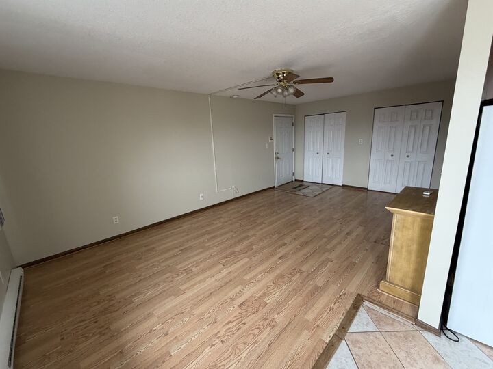 Property Photo:  352 N Birch Drive 10  IL 60950 