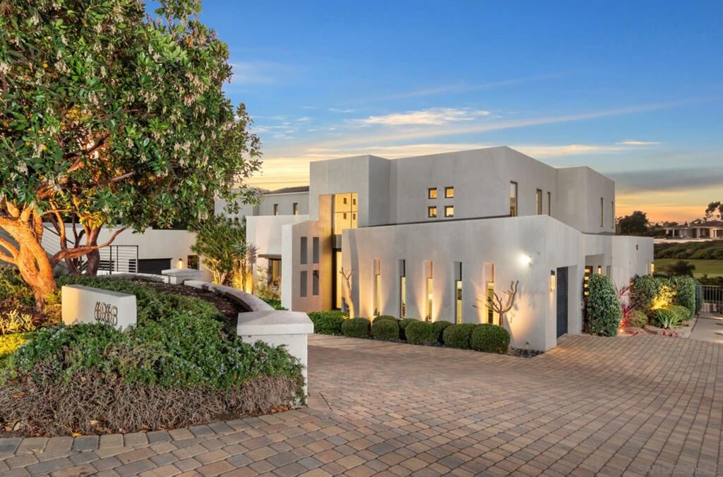 Property Photo:  6968 Saint Andrews Rd  CA 92067 