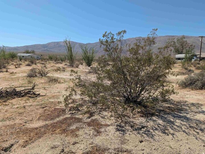 Property Photo: Rango Way CA 92004