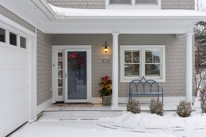 Property Photo:  102 Fairway Drive  VT 05403 