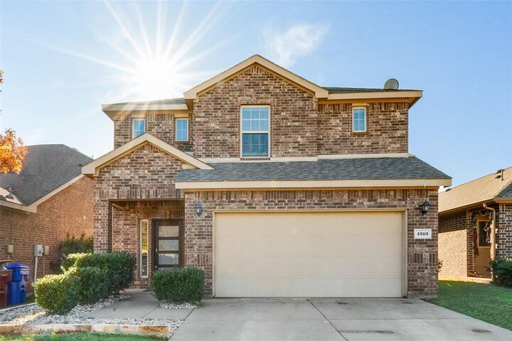 Property Photo: 1313 Alder Tree Lane TX 75189