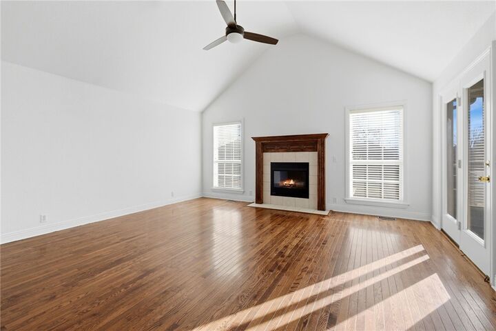 Property Photo:  2701 SW 8th Street  AR 72712 