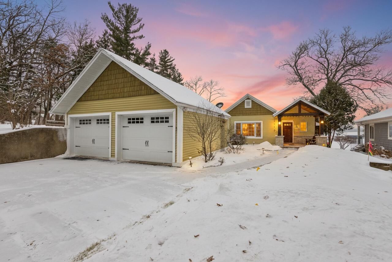 Property Photo: W964 Spring Grove Road WI 54941